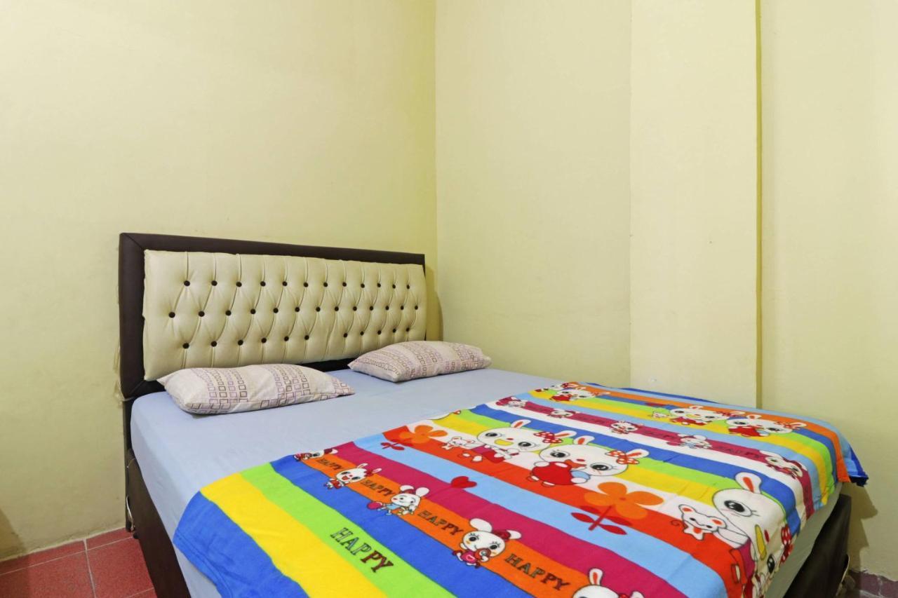 Hôtel Wisma Cempaka 2 Syariah à Parit  Extérieur photo